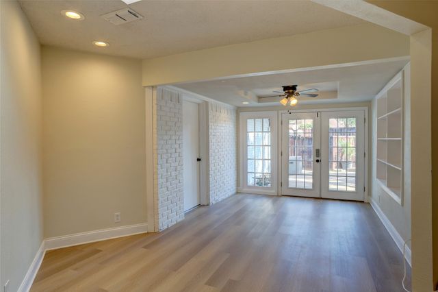 1911 University Drive, Richardson, TX 75081