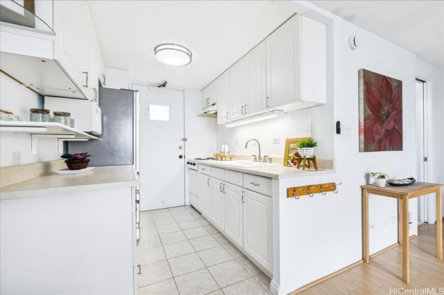 1419 Dominis Street 1507, Honolulu, HI 96822