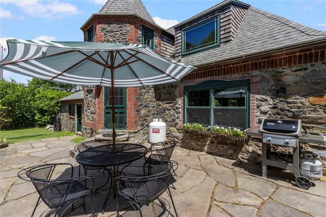 345 Highland Drive, Jamestown, RI 02835