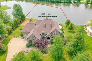 5334 Wild Oak Lane, Smithton, IL 62285