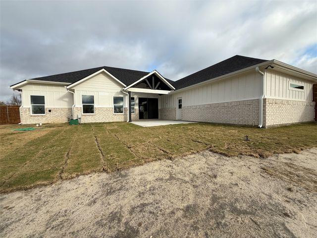 1121 County road 4104, Greenville, TX 75401
