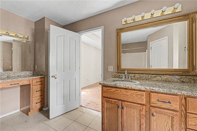 4589 Ashford Knoll, Johnson, AR 72762
