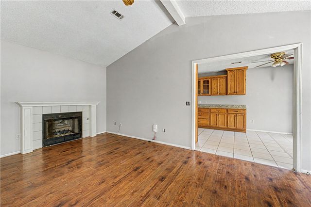 4589 Ashford Knoll, Johnson, AR 72762