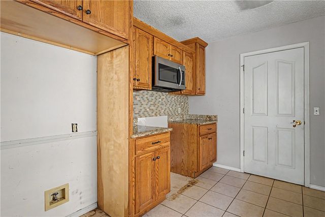 4589 Ashford Knoll, Johnson, AR 72762