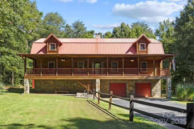 6328 Four Knights Lane, Clover, SC 29710