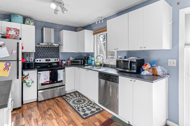 868 Olive Street, Circle Pines, MN 55014