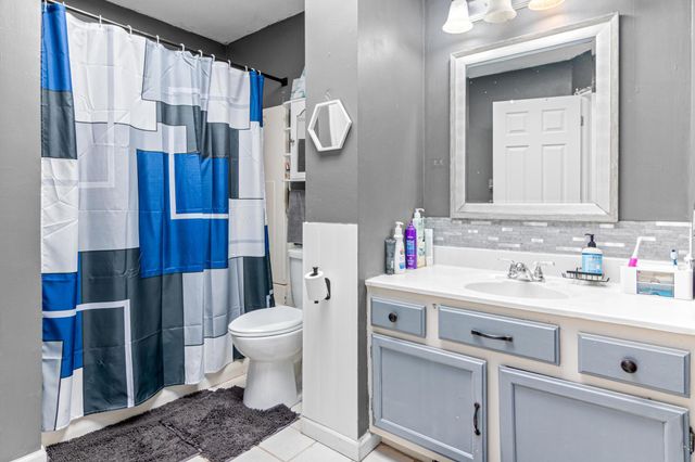 868 Olive Street, Circle Pines, MN 55014