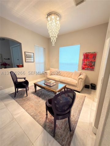5051 SW 35th Way, Hollywood, FL 33312