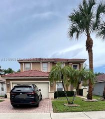 5051 SW 35th Way, Hollywood, FL 33312