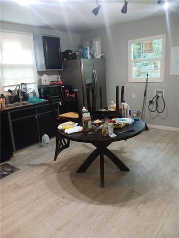 3363 Lake Valley NW Road, Atlanta, GA 30331