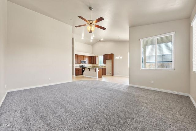 9014 Cadbury Drive, Bakersfield, CA 93311