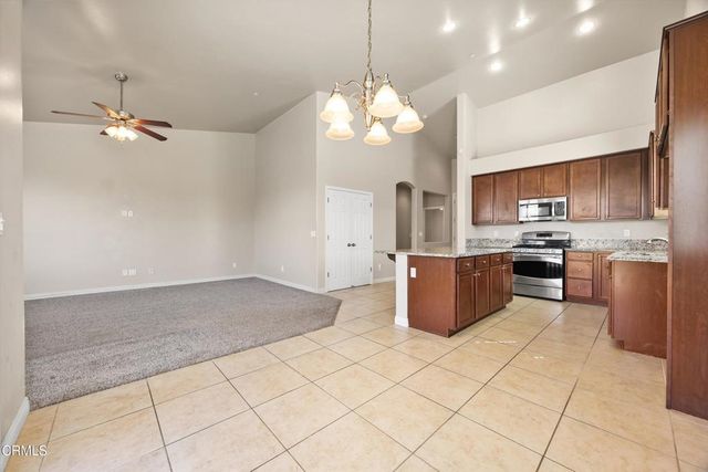 9014 Cadbury Drive, Bakersfield, CA 93311