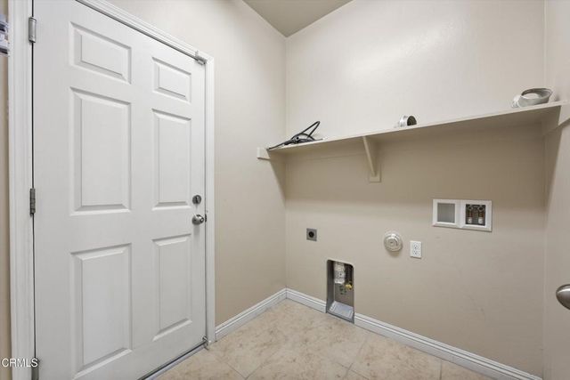 9014 Cadbury Drive, Bakersfield, CA 93311