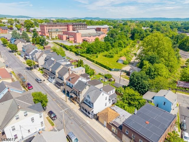 12 Heckman St, Phillipsburg Town, NJ 08865