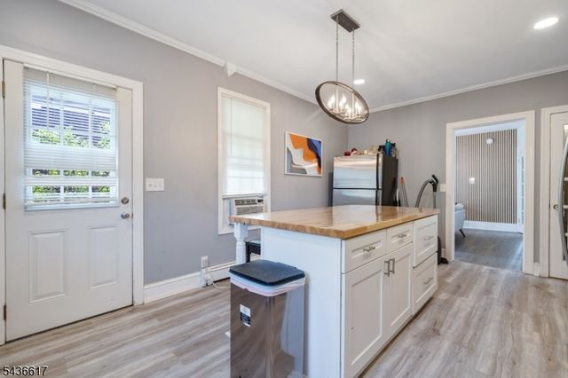 12 Heckman St, Phillipsburg Town, NJ 08865