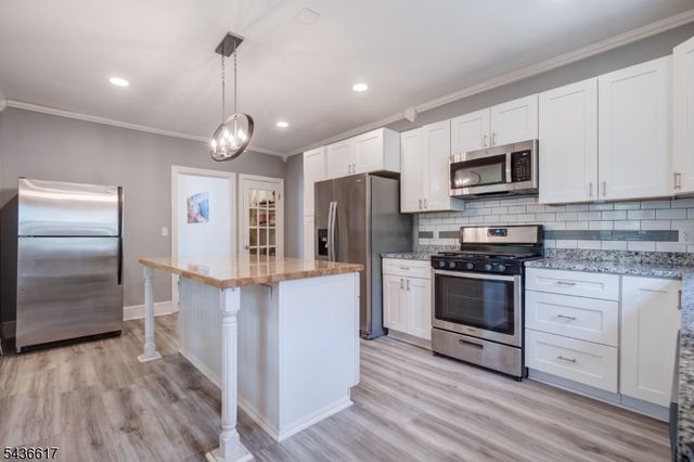 12 Heckman St, Phillipsburg Town, NJ 08865