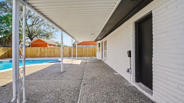 10103 Margate Drive, Houston, TX 77099