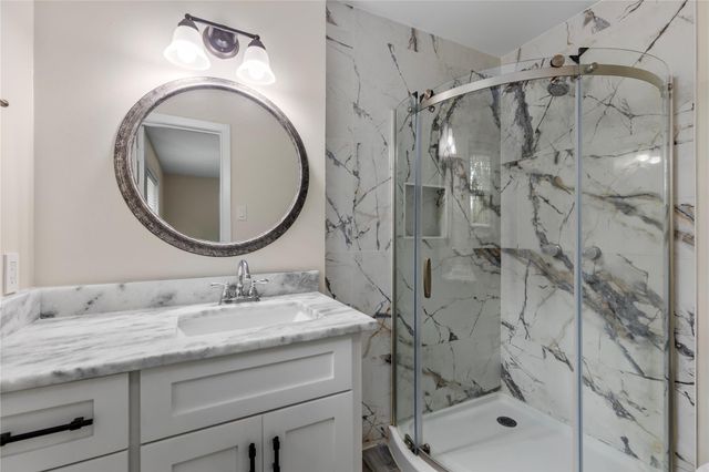 14974 East Dr, Conroe, TX 77302