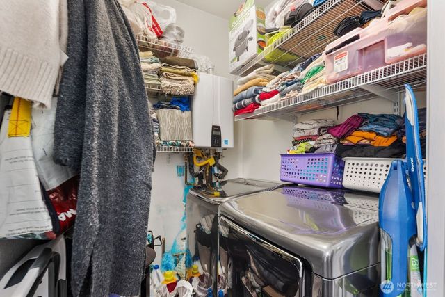 9452 25th Avenue SW, Seattle, WA 98106