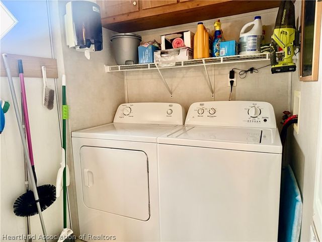 21 Venetian Parkway, Lake Placid, FL 33852