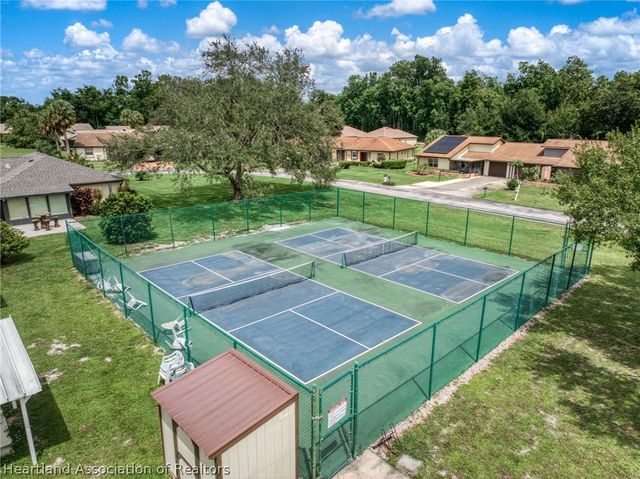 21 Venetian Parkway, Lake Placid, FL 33852