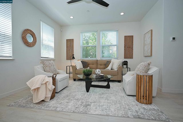 312 Ashton Way, Pleasant Hill, CA 94523
