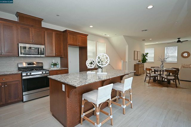 312 Ashton Way, Pleasant Hill, CA 94523