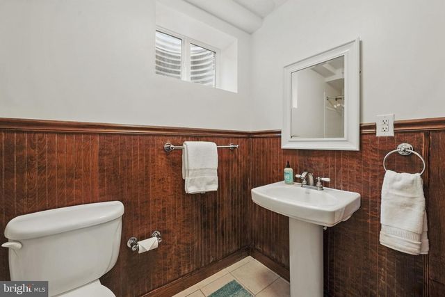 6622 SKYLINE CT, Alexandria, VA 22307