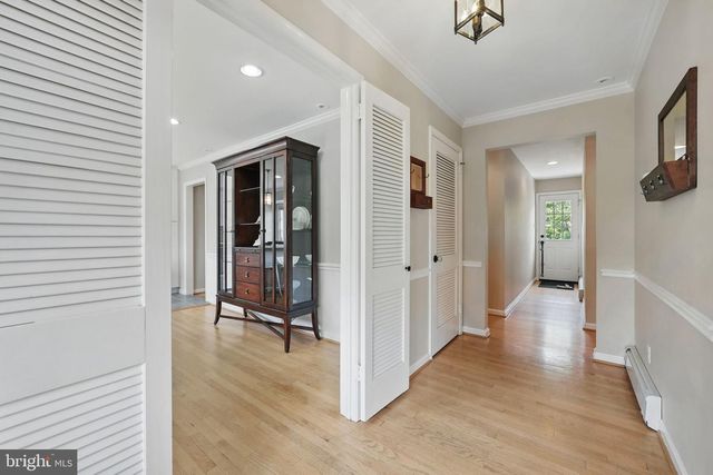 6622 SKYLINE CT, Alexandria, VA 22307