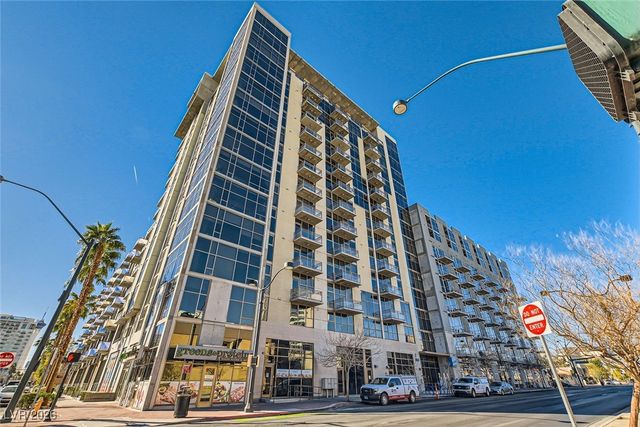 353 East Bonneville Avenue 804, Las Vegas, NV 89101