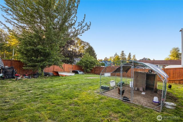 6731 64th Drive NE, Marysville, WA 98270