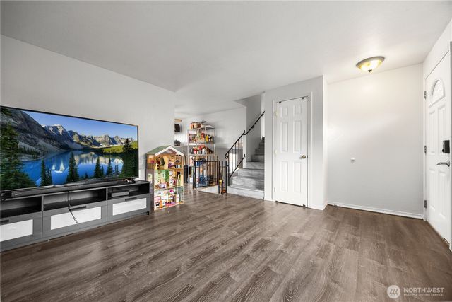 6731 64th Drive NE, Marysville, WA 98270
