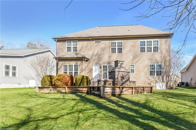 1774 Glenridge Drive, Kernersville, NC 27284