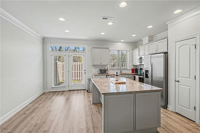 4346 Trotting Brook Lane, High Point, NC 27265