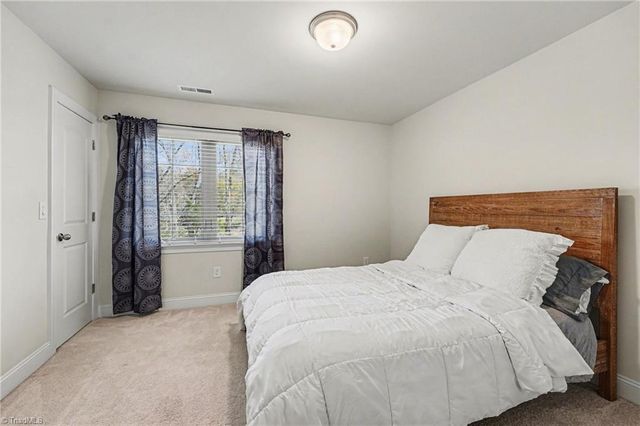 4346 Trotting Brook Lane, High Point, NC 27265