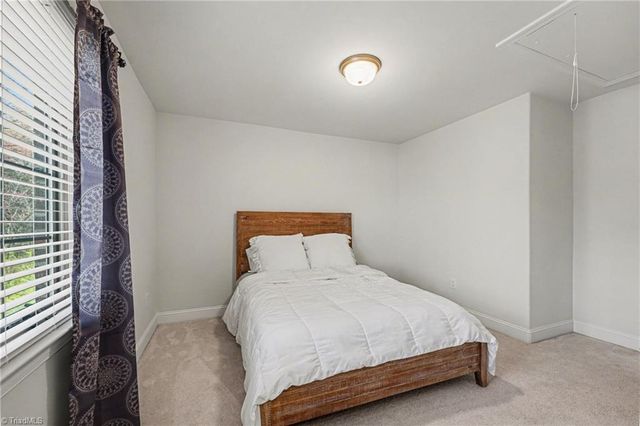 4346 Trotting Brook Lane, High Point, NC 27265