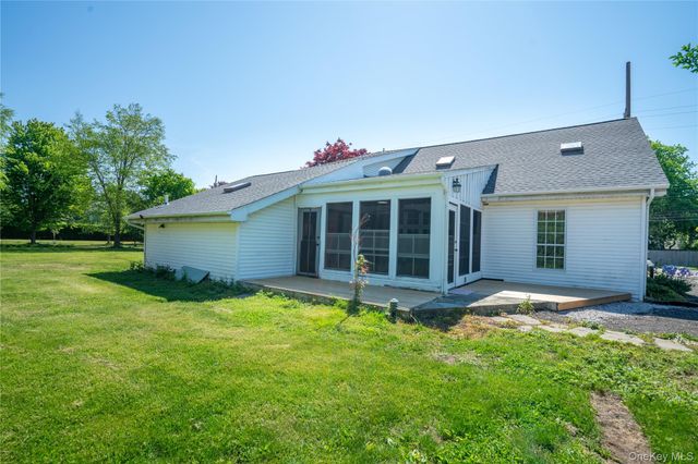 24435 Main Road, Orient, NY 11957