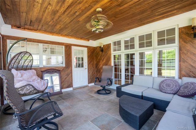 24435 Main Road, Orient, NY 11957