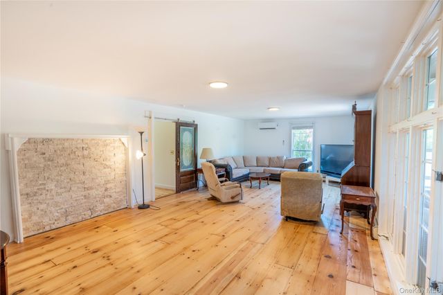 24435 Main Road, Orient, NY 11957