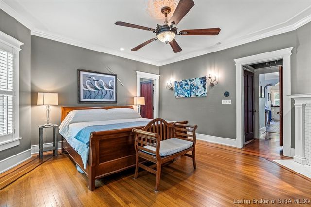 140 E High Street, Jeffersonville, IN 47130