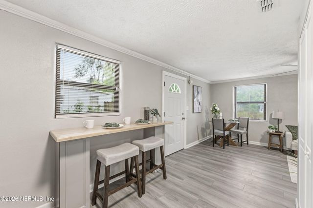 10516 ITHACA Drive, Jacksonville, FL 32218
