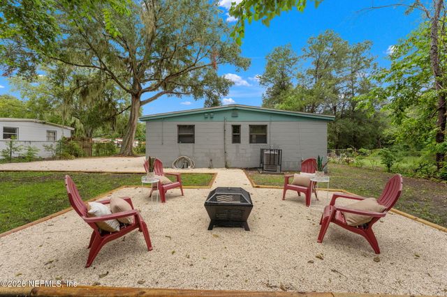 10516 ITHACA Drive, Jacksonville, FL 32218