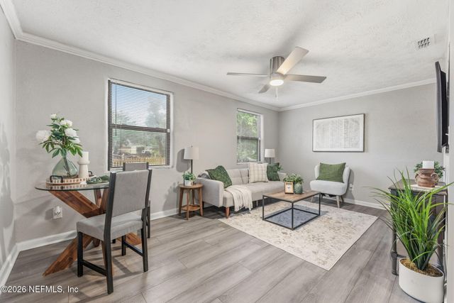 10516 ITHACA Drive, Jacksonville, FL 32218