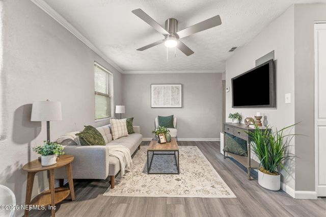 10516 ITHACA Drive, Jacksonville, FL 32218