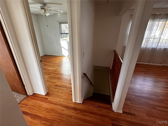 202 Stephen Dr, Utica, NY 13502