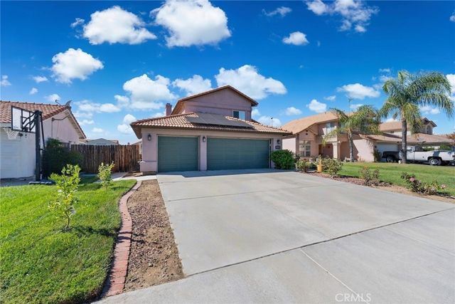 2031 Lagoon Court, Hemet, CA 92545