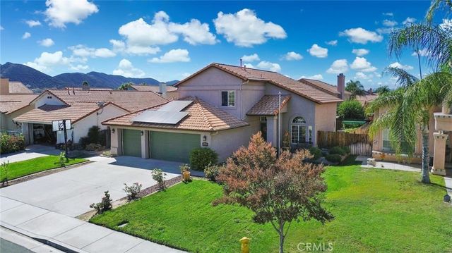 2031 Lagoon Court, Hemet, CA 92545