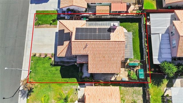 2031 Lagoon Court, Hemet, CA 92545