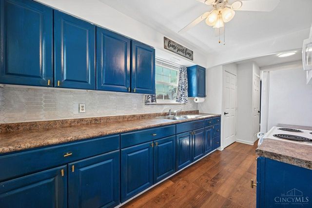 328 Apple Road, Amelia, OH 45102