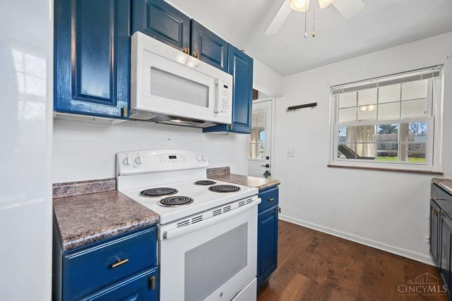 328 Apple Road, Amelia, OH 45102